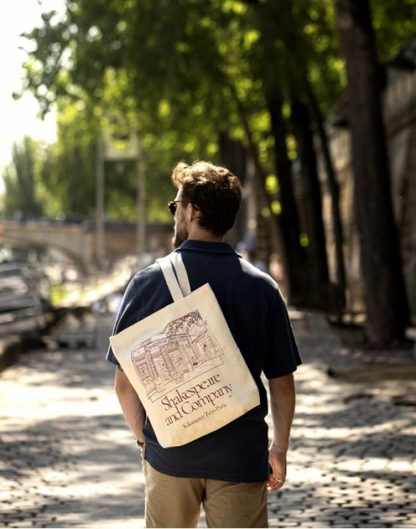 Shakespeare and company red Tote Bag
